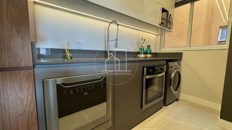 Imagem Apartamento com 2 Quartos à Venda, 62 m² em Ingleses Do Rio Vermelho - Florianópolis Imagem Apartamento com 2 Quartos à Venda, 62 m² em Ingleses Do Rio Vermelho - Florianópolis