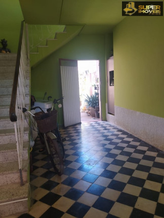 Imagem Casa com 3 Quartos à Venda, 169 m² em Centro - Pelotas