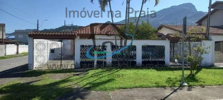Imagem Casa com 3 Quartos à Venda, 253 m² em Jardim Das Gaivotas - Caraguatatuba Imagem Casa com 3 Quartos à Venda, 253 m² em Jardim Das Gaivotas - Caraguatatuba