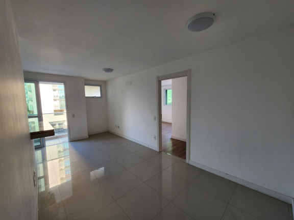 Imagem Imóvel com 2 Quartos à Venda, 79 m² em Barra Da Tijuca - Rio De Janeiro Imagem Imóvel com 2 Quartos à Venda, 79 m² em Barra Da Tijuca - Rio De Janeiro