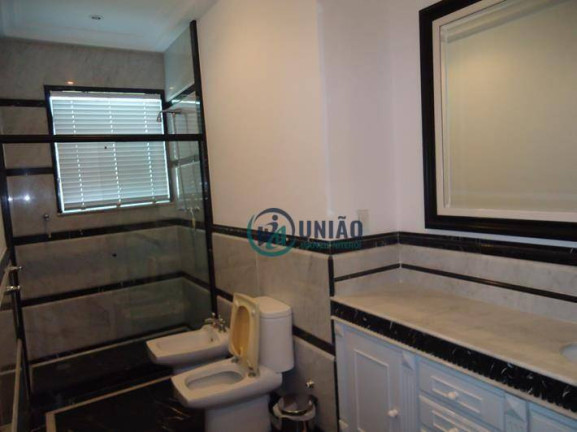 Imagem Casa com 4 Quartos à Venda, 2.200 m² em Camboinhas - Niterói