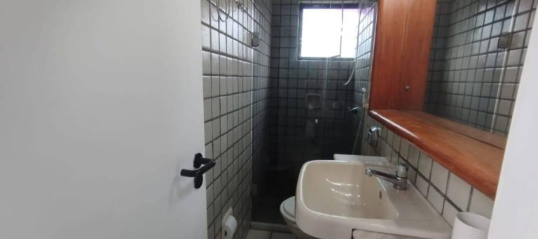 Imagem Apartamento com 5 Quartos à Venda, 215 m² Imagem Apartamento com 5 Quartos à Venda, 215 m²