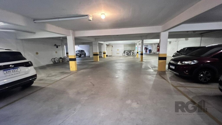 Imagem Apartamento com 1 Quarto à Venda, 45 m² em Menino Deus - Porto Alegre Imagem Apartamento com 1 Quarto à Venda, 45 m² em Menino Deus - Porto Alegre