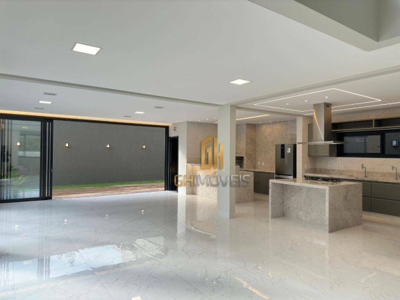 Imagem Sobrado com 6 Quartos à Venda, 332 m² em Setor Central - Goiânia Imagem Sobrado com 6 Quartos à Venda, 332 m² em Setor Central - Goiânia