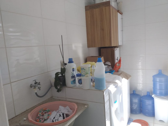 Imagem Casa com 4 Quartos à Venda ou Locação, 300 m² em Centro - Lauro De Freitas Imagem Casa com 4 Quartos à Venda ou Locação, 300 m² em Centro - Lauro De Freitas