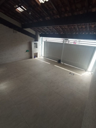 Casa com 3 Quartos à Venda, 120 m² em Mirim - Praia Grande