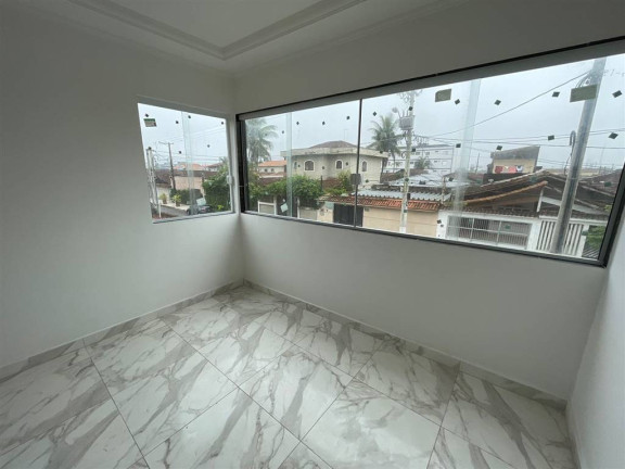 Imagem Sobrado com 3 Quartos à Venda, 10 m² em Maracanã - Praia Grande Imagem Sobrado com 3 Quartos à Venda, 10 m² em Maracanã - Praia Grande