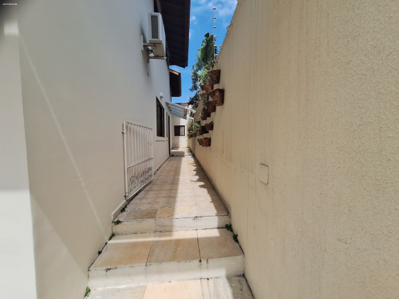 Imagem Sobrado com 4 Quartos à Venda, 410 m² em Portal Da Olaria - São Sebastião Imagem Sobrado com 4 Quartos à Venda, 410 m² em Portal Da Olaria - São Sebastião