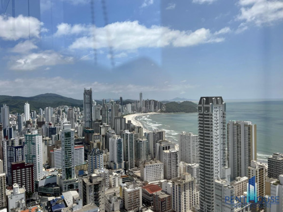 Imagem Apartamento com 4 Quartos à Venda, 267 m² em Centro - Balneário Camboriú Imagem Apartamento com 4 Quartos à Venda, 267 m² em Centro - Balneário Camboriú