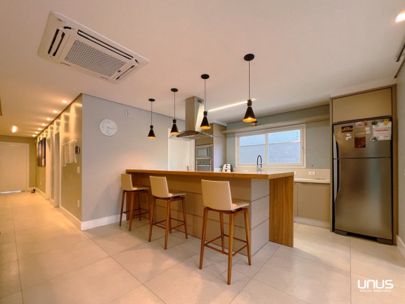 Imagem Casa com 3 Quartos à Venda, 264 m² em Pedra Branca - Palhoça