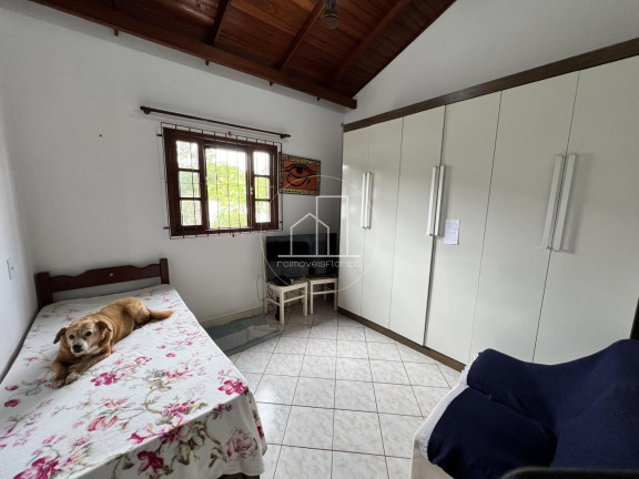 Imagem Casa com 3 Quartos à Venda, 440 m² em São João Do Rio Vermelho - Florianópolis