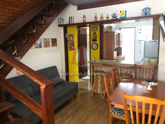 Imóvel com 2 Quartos à Venda, 100 m² em Peró - Cabo Frio