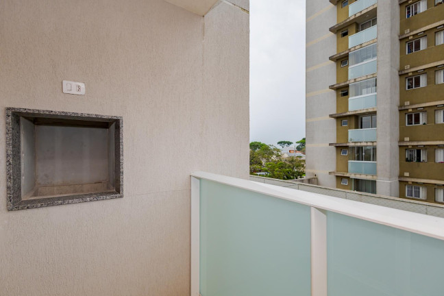 Imagem Apartamento com 3 Quartos à Venda, 77 m² em Capão Raso - Curitiba Imagem Apartamento com 3 Quartos à Venda, 77 m² em Capão Raso - Curitiba