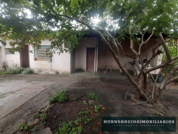 Imagem Imóvel com 2 Quartos à Venda, 180 m² em Edgar Pereira - Montes Claros Imagem Imóvel com 2 Quartos à Venda, 180 m² em Edgar Pereira - Montes Claros