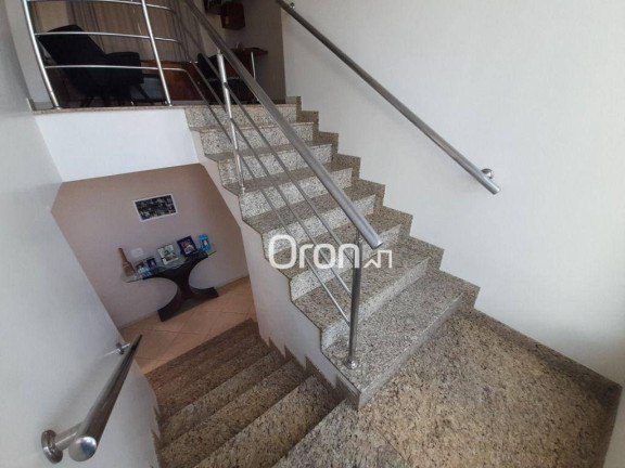 Imagem Sobrado com 4 Quartos à Venda, 260 m² em Portal Do Sol I - Goiânia Imagem Sobrado com 4 Quartos à Venda, 260 m² em Portal Do Sol I - Goiânia