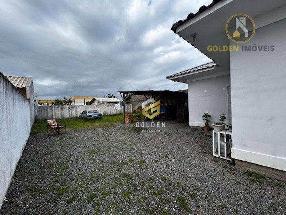 Imagem Casa com 3 Quartos à Venda, 80 m² em Centro - Tijucas Imagem Casa com 3 Quartos à Venda, 80 m² em Centro - Tijucas