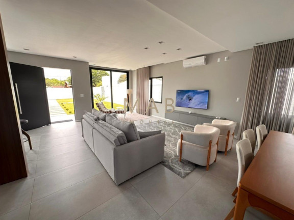 Imagem Casa com 4 Quartos à Venda, 420 m² em São João Do Rio Vermelho - Florianópolis Imagem Casa com 4 Quartos à Venda, 420 m² em São João Do Rio Vermelho - Florianópolis