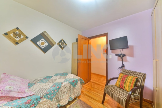 Imagem Apartamento com 3 Quartos à Venda, 99 m² em Mont Serrat - Porto Alegre Imagem Apartamento com 3 Quartos à Venda, 99 m² em Mont Serrat - Porto Alegre
