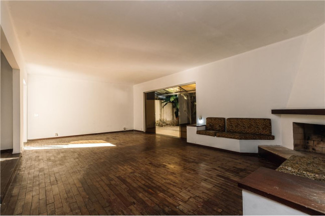 Imagem Casa com 4 Quartos à Venda, em Jardim Leonor - São Paulo Imagem Casa com 4 Quartos à Venda, em Jardim Leonor - São Paulo
