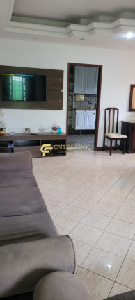 Imagem Casa com 5 Quartos à Venda, 120 m² em Stiep - Salvador Imagem Casa com 5 Quartos à Venda, 120 m² em Stiep - Salvador