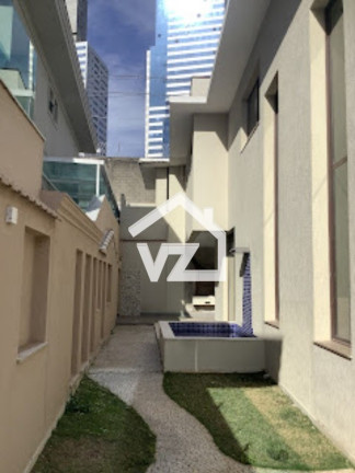 Imagem Casa com 4 Quartos à Venda, 450 m² em Alphaville - Barueri
