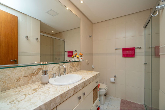 Imagem Apartamento com 2 Quartos à Venda, 83 m² em Santana - Porto Alegre Imagem Apartamento com 2 Quartos à Venda, 83 m² em Santana - Porto Alegre