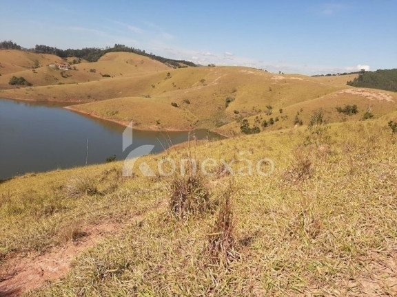 Imagem Chácara com 4 Quartos à Venda, 150 m² em Centro - Paraibuna Imagem Chácara com 4 Quartos à Venda, 150 m² em Centro - Paraibuna