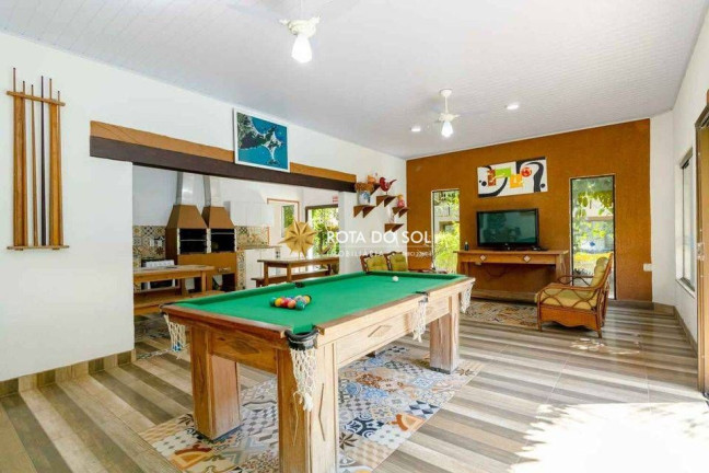 Imagem Apartamento com 24 Quartos à Venda, 1.932 m² em Centro - Bombinhas Imagem Apartamento com 24 Quartos à Venda, 1.932 m² em Centro - Bombinhas