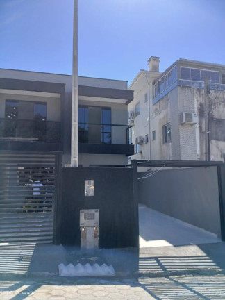 Imagem Casa com 2 Quartos à Venda, 80 m² em Ingleses - Florianópolis