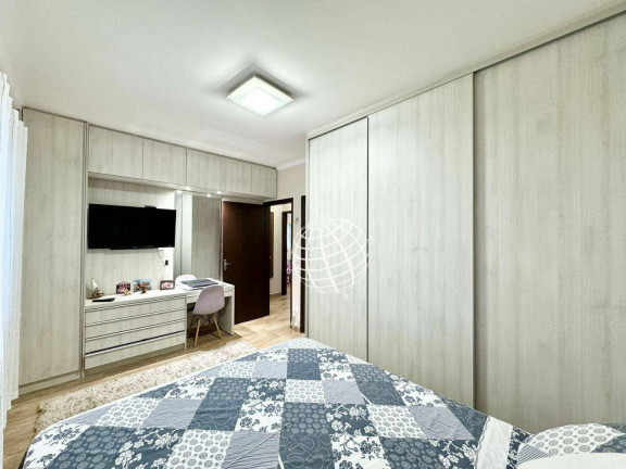 Imagem Casa com 3 Quartos à Venda, 193 m² em Jardim Floresta - Atibaia Imagem Casa com 3 Quartos à Venda, 193 m² em Jardim Floresta - Atibaia