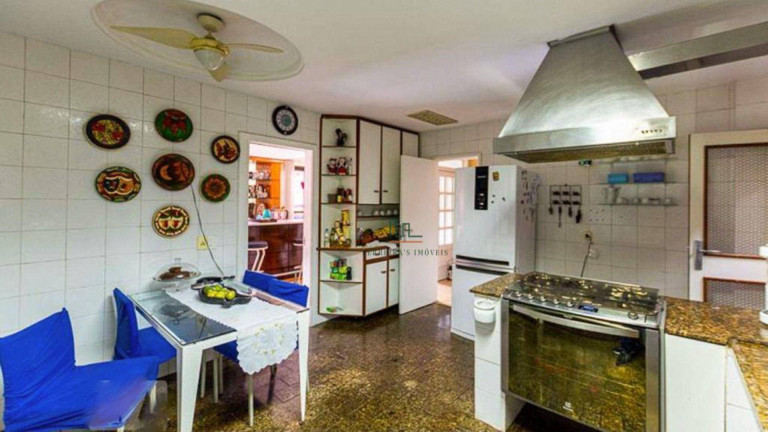 Imagem Casa com 4 Quartos à Venda, 300 m² em São Francisco - Niterói Imagem Casa com 4 Quartos à Venda, 300 m² em São Francisco - Niterói