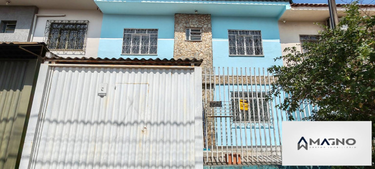 Imagem Sobrado com 4 Quartos à Venda, 115 m² em São Cristovão - Cascavel