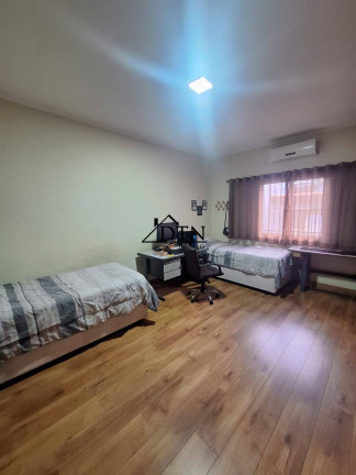 Imagem Sobrado com 3 Quartos à Venda, 263 m² em Vila Bastos - Santo André Imagem Sobrado com 3 Quartos à Venda, 263 m² em Vila Bastos - Santo André