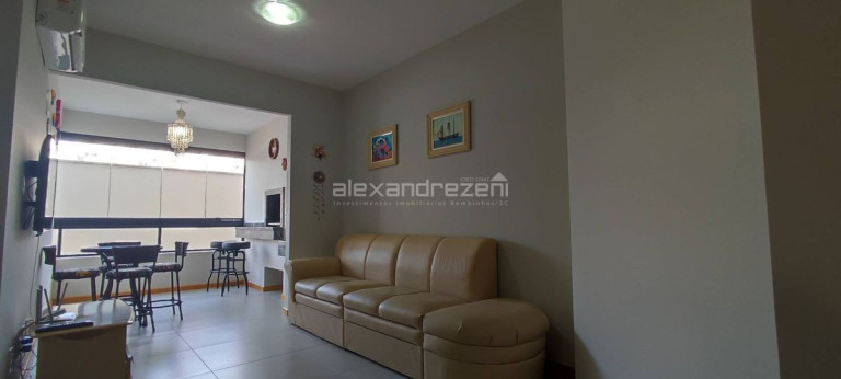 Imagem Apartamento com 3 Quartos para Temporada, 95 m² em Bombas - Bombinhas Imagem Apartamento com 3 Quartos para Temporada, 95 m² em Bombas - Bombinhas