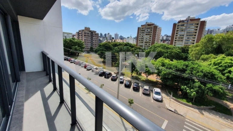 Imagem Apartamento com 1 Quarto à Venda, 67 m² em Petrópolis - Porto Alegre