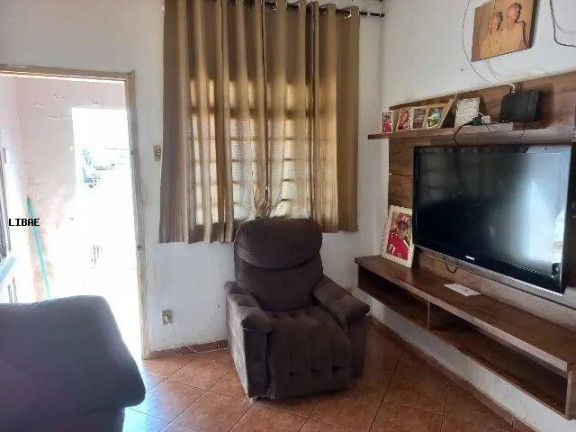 Imagem Casa com 4 Quartos à Venda, 90 m² em Vila Maria - Botucatu Imagem Casa com 4 Quartos à Venda, 90 m² em Vila Maria - Botucatu