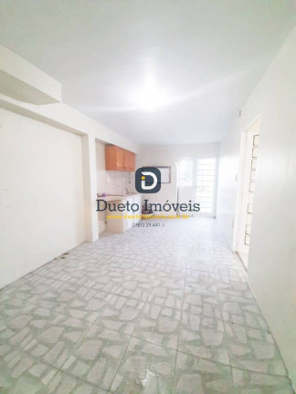 Imagem Sobrado com 4 Quartos à Venda, 268 m² em Tancredo Neves - Santa Maria