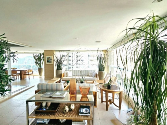 Apartamento com 3 Quartos à Venda, 385 m² em Campo Belo - São Paulo