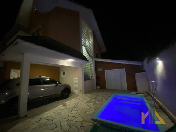 Imagem Casa com 4 Quartos à Venda, 191 m² em Bairro Alto - Curitiba