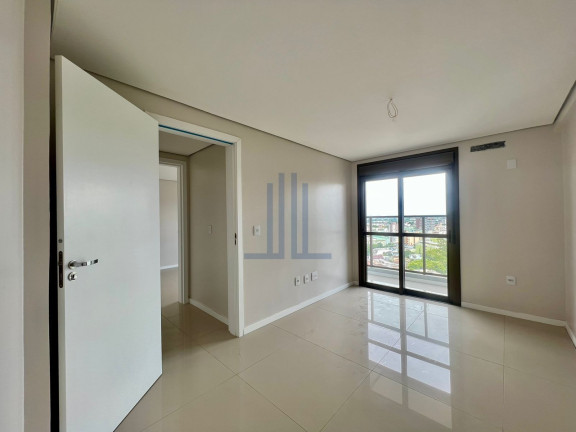 Imagem Cobertura com 4 Quartos à Venda, 234 m² em Nossa Senhora Medianeira - Santa Maria Imagem Cobertura com 4 Quartos à Venda, 234 m² em Nossa Senhora Medianeira - Santa Maria