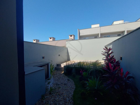 Imagem Sobrado com 2 Quartos à Venda, 92 m² Imagem Sobrado com 2 Quartos à Venda, 92 m²