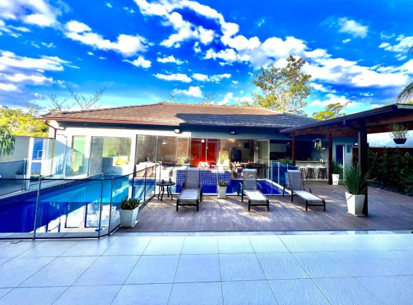 Imagem Casa com 5 Quartos à Venda, 740 m² em Barra Da Tijuca - Rio De Janeiro Imagem Casa com 5 Quartos à Venda, 740 m² em Barra Da Tijuca - Rio De Janeiro