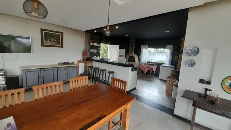 Imagem Casa com 5 Quartos à Venda, 2.300 m² em Park Way - Brasília Imagem Casa com 5 Quartos à Venda, 2.300 m² em Park Way - Brasília