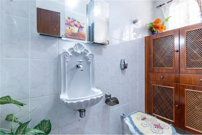 Imagem Casa com 4 Quartos à Venda, em Jardim Guanca - São Paulo Imagem Casa com 4 Quartos à Venda, em Jardim Guanca - São Paulo