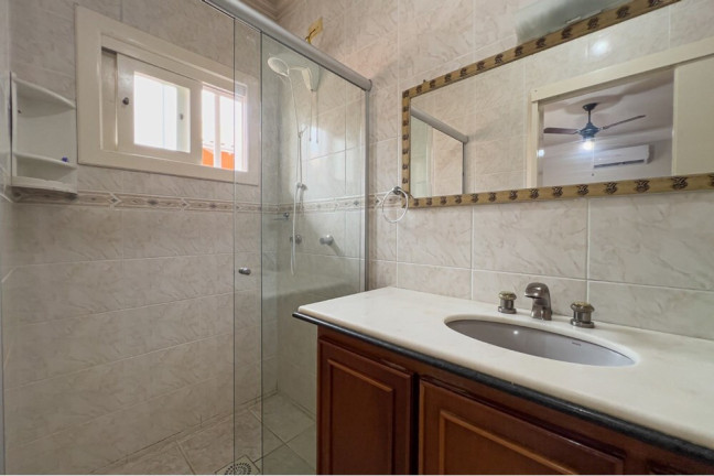 Imagem Casa com 4 Quartos à Venda, 200 m² em Centro - Xangri-lá Imagem Casa com 4 Quartos à Venda, 200 m² em Centro - Xangri-lá