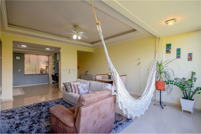 Imagem Apartamento com 3 Quartos à Venda, 94 m² em Petrópolis - Porto Alegre Imagem Apartamento com 3 Quartos à Venda, 94 m² em Petrópolis - Porto Alegre