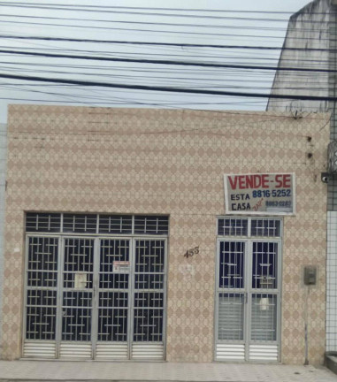 Imagem Casa com 4 Quartos à Venda, 170 m² em Siqueira Campos - Aracaju Imagem Casa com 4 Quartos à Venda, 170 m² em Siqueira Campos - Aracaju