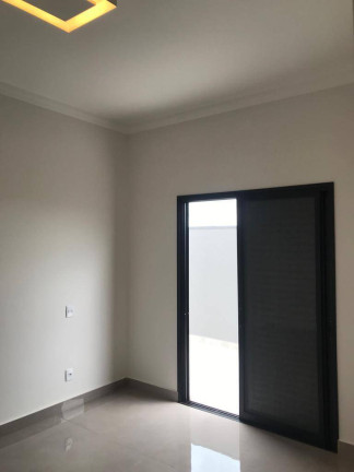 Imagem Casa de Condomínio com 4 Quartos à Venda, em Bauru Imagem Casa de Condomínio com 4 Quartos à Venda, em Bauru