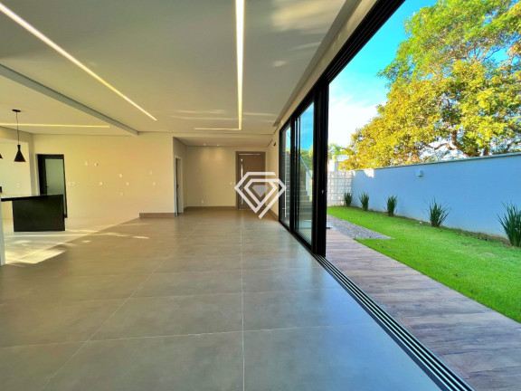 Imagem Casa de Condomínio com 3 Quartos à Venda, 329 m² em Loteamento Caribe - Palmas Imagem Casa de Condomínio com 3 Quartos à Venda, 329 m² em Loteamento Caribe - Palmas