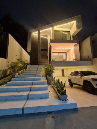 Imagem Casa com 5 Quartos à Venda, 363 m² em Ponta Negra - Manaus